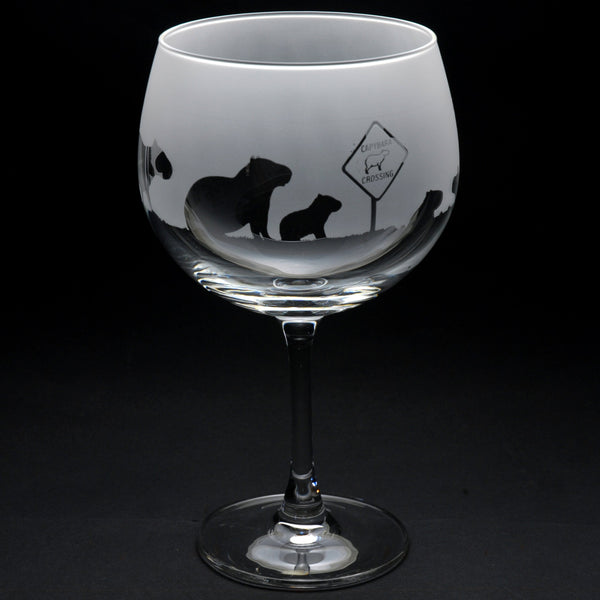 Capybara | Gin Glass | Engraved by Glyptic Glass Art