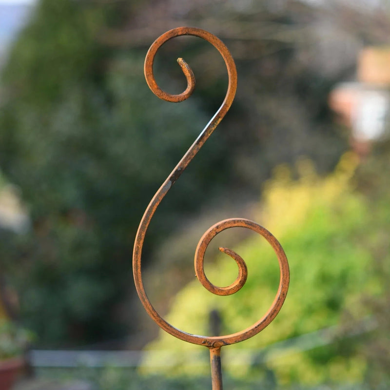 Rusty Metal Music Clef Garden Sculpture British Made Rusty Metal Music Clef Garden Sculpture by Savage Works