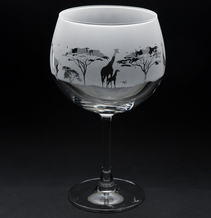 Giraffe | Gin Glass | Engraved British Made Giraffe | Gin Glass | Engraved by Glyptic Glass Art