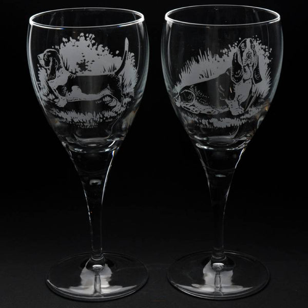 50+ Dog Breeds | Crystal Wine Glass | Placement by Glyptic Glass Art