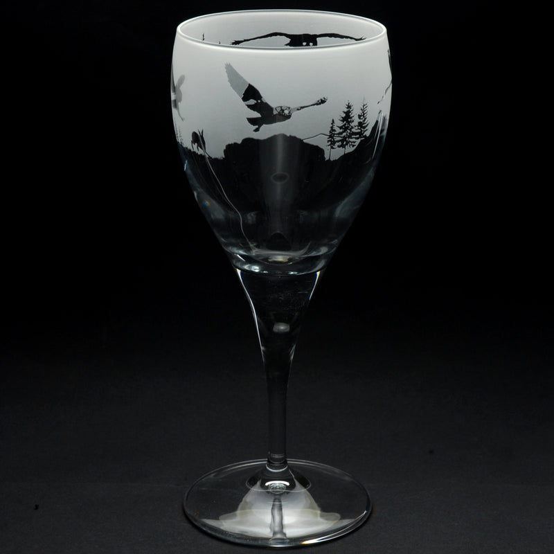 Owl | Crystal Wine Glass | Engraved British Made Owl | Crystal Wine Glass | Engraved by Glyptic Glass Art