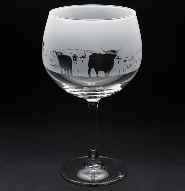 Highland Cattle | Gin Glass | Engraved by Glyptic Glass Art