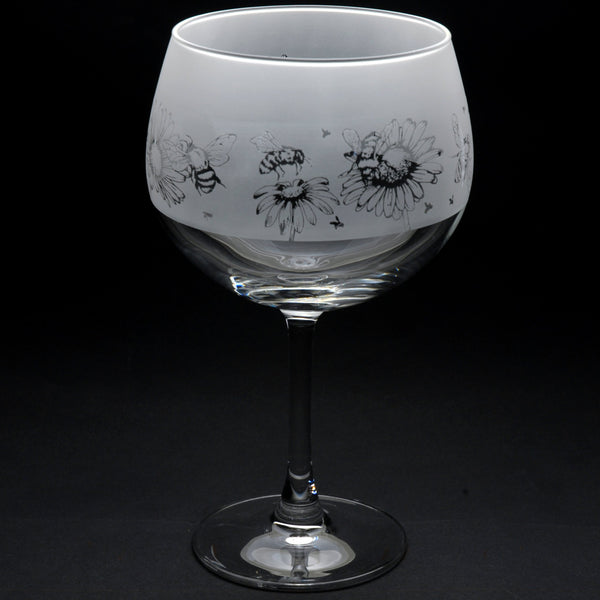 Bee | Gin Glass | Engraved by Glyptic Glass Art