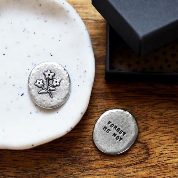 'Forget Me Not'' Pocket Token by Kutuu